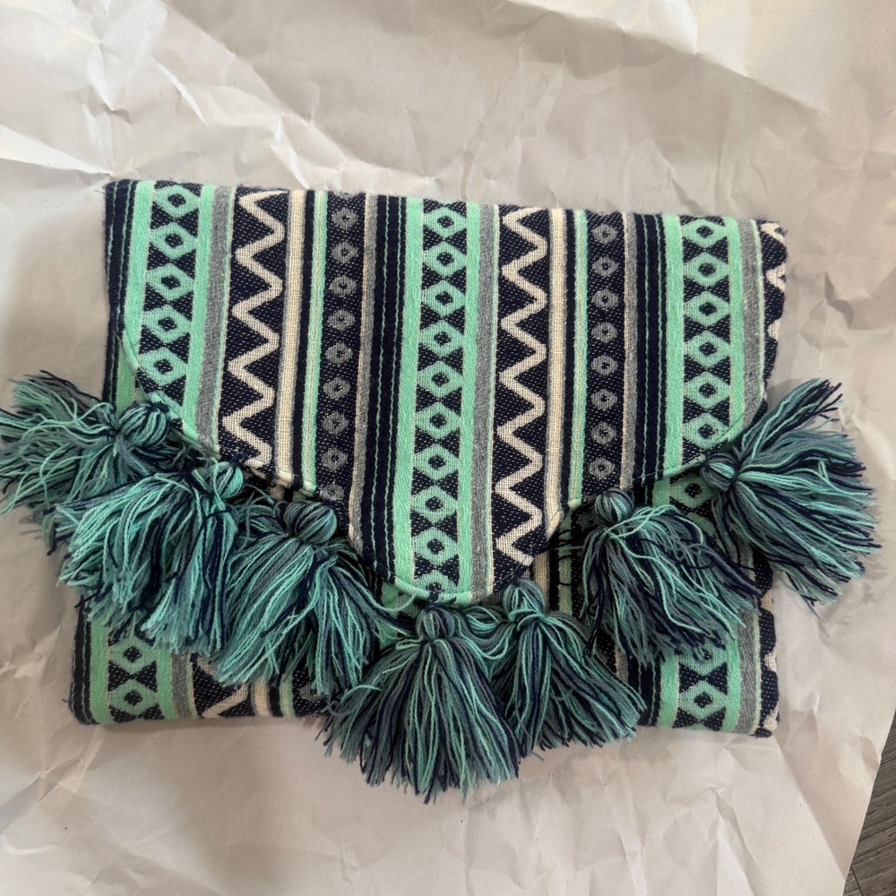 Mud Pie Woven Boho Tassel Envelope Clutch Bag‎ Teal Navy Boho Tribal Print
